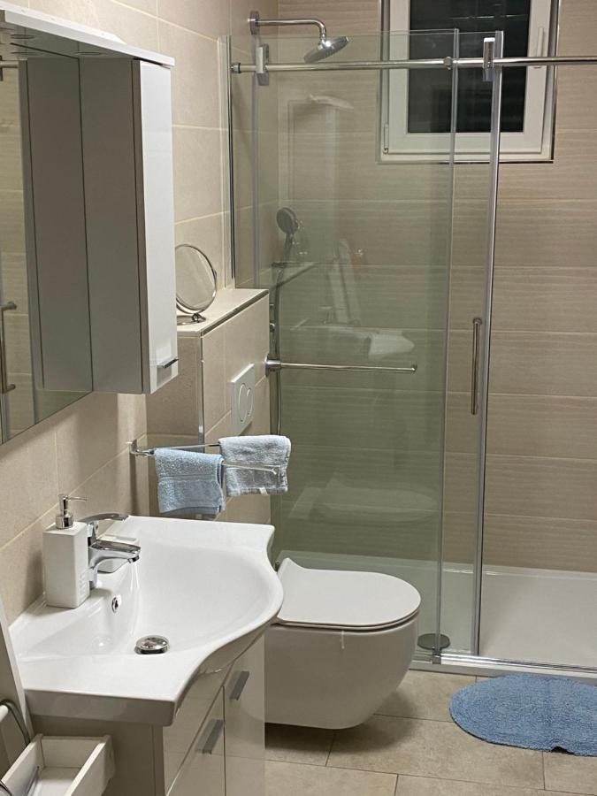 Apartment Vino Sveta Nedelja (Hvar)